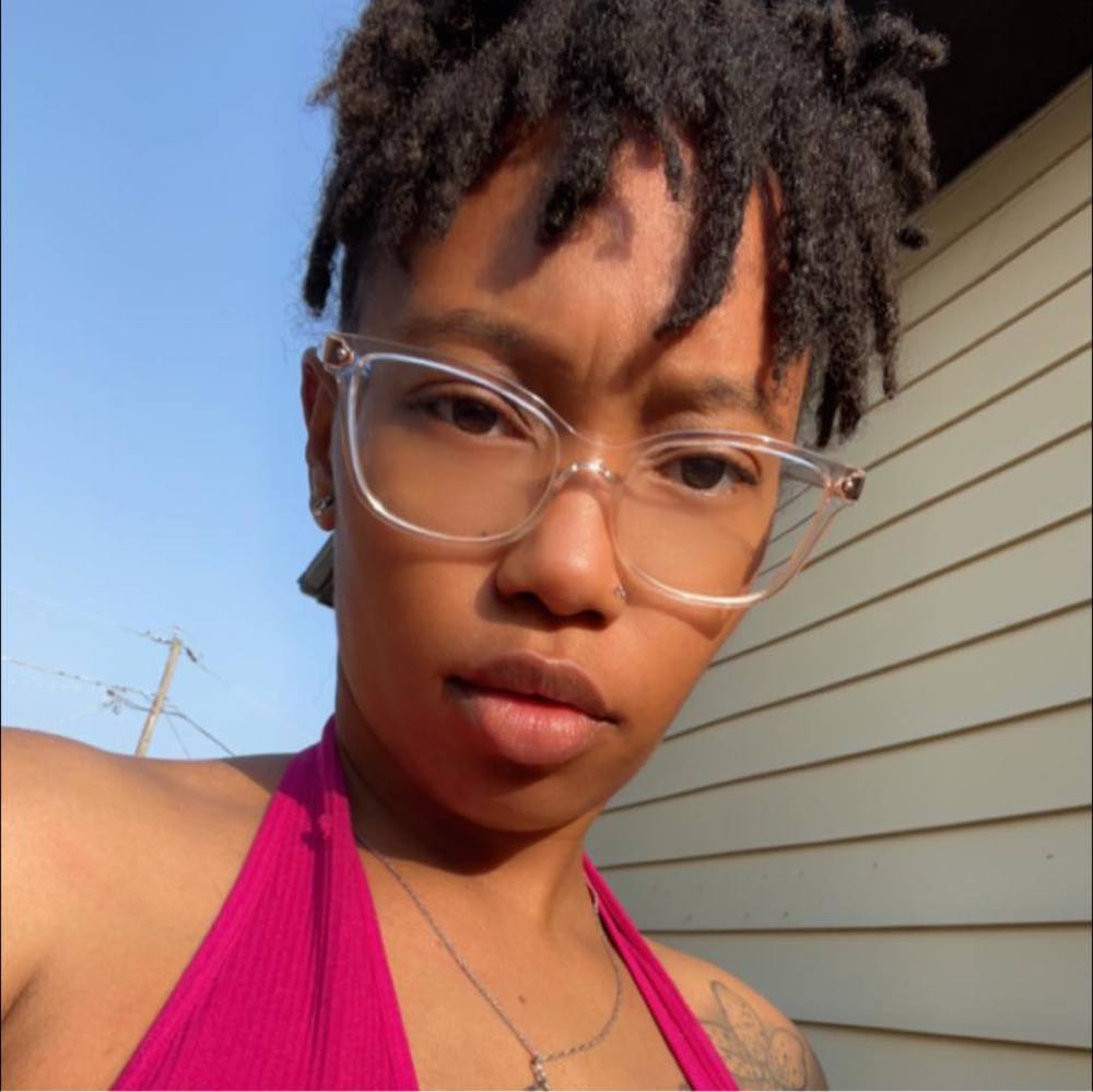 Meet your Posher, Kae